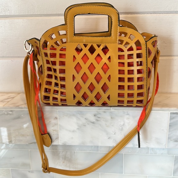Street Level Faux Leather Cut Out Gold & Orange Small Tote or Crossbody Bag - Picture 11 of 11